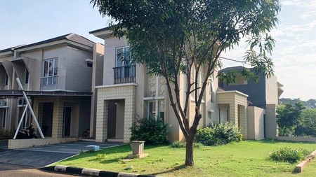 Dijual Cepat !! Rumah Water Spring ,Grand Wisata - Bekasi