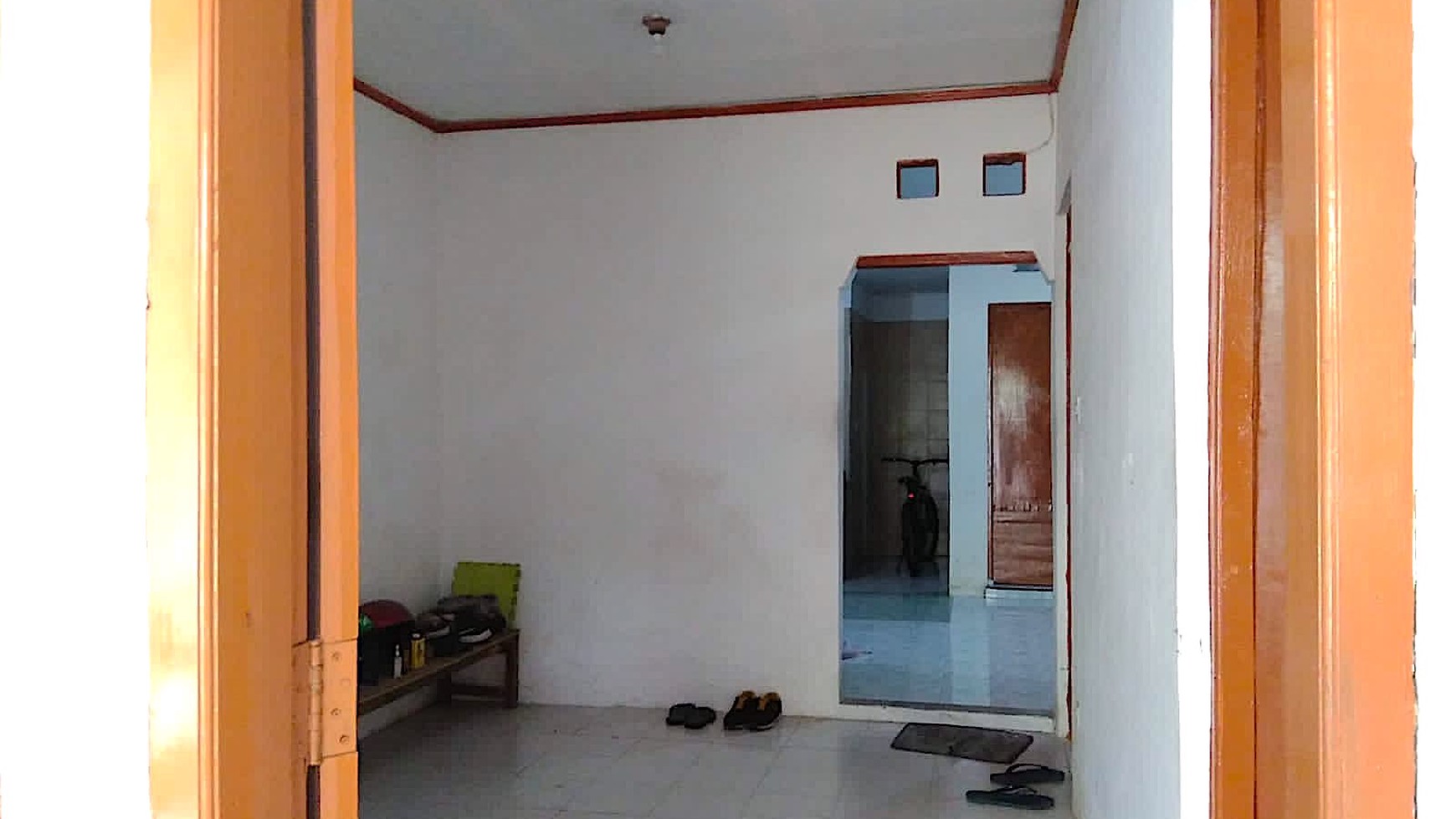 Rumah Kost Ramai Dan Penuh Dekat Pasimal Di Jababeka-Cikarang