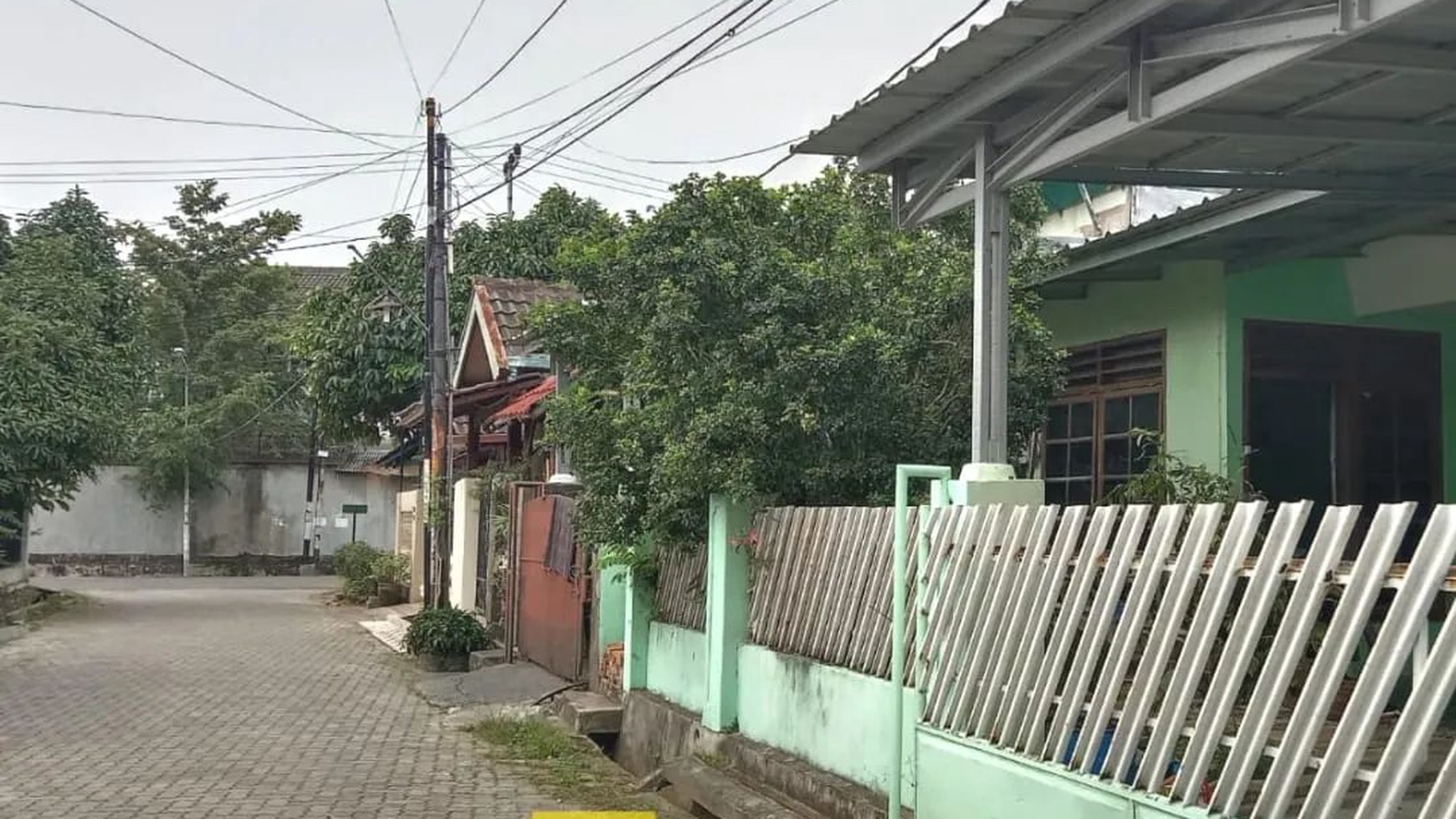 Dijual Rumah Dalam Perumahan BTN III