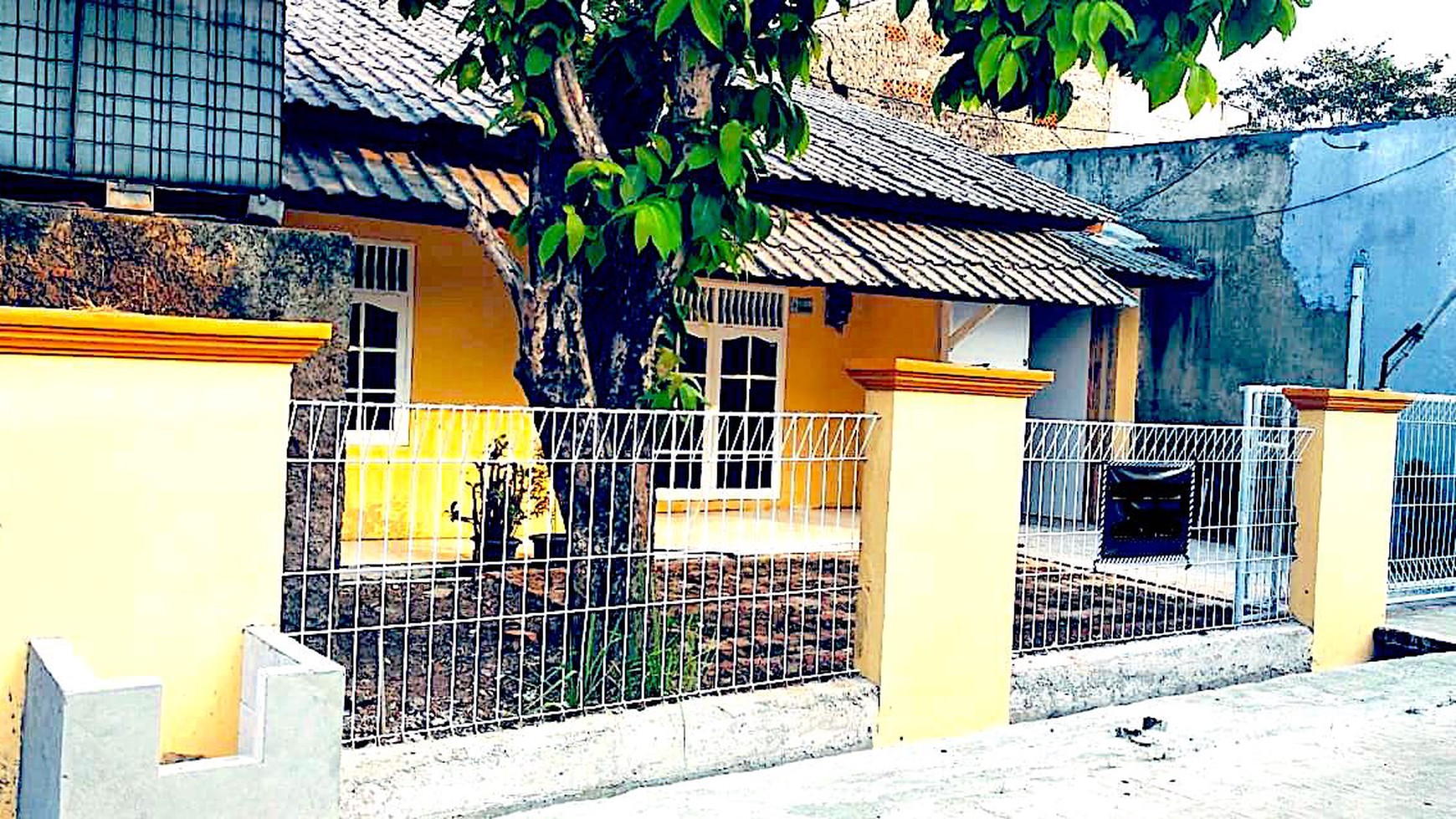 Rumah Luas Dan Tempat Kost Aman Dan Tenang [Tanjung Pura-Karawang]