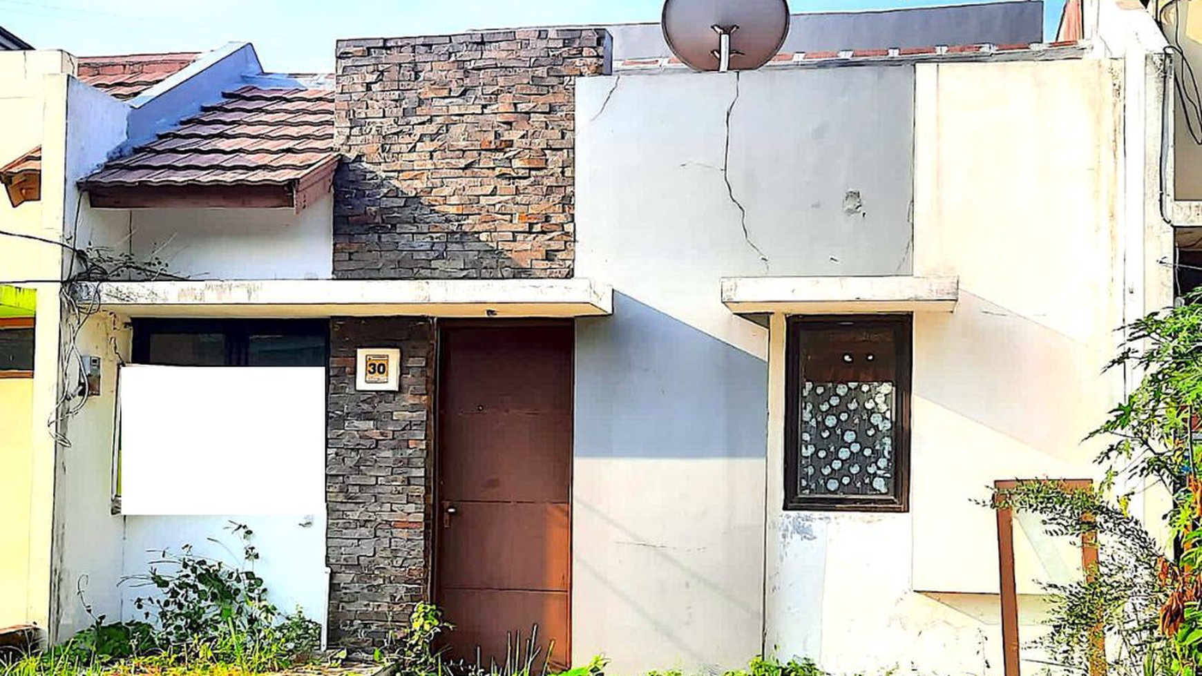 Rumah Minimalis Sudah Renovasi Di Taman Cibodas Residence [Lippo Cikarang]