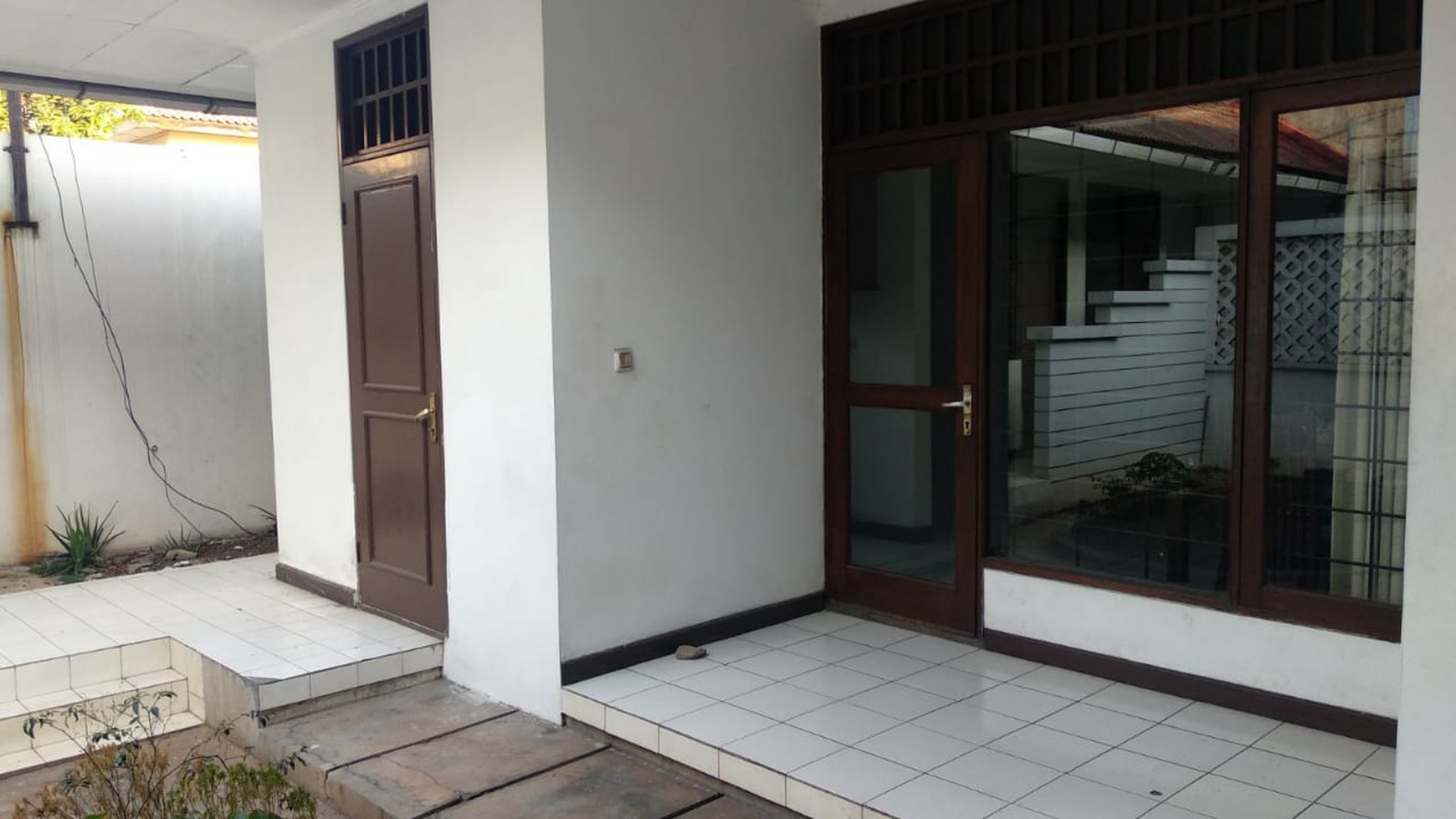 Rumah Bagus Siap Huni di Komp Duta Garden, Cengkareng, Jakarta Barat