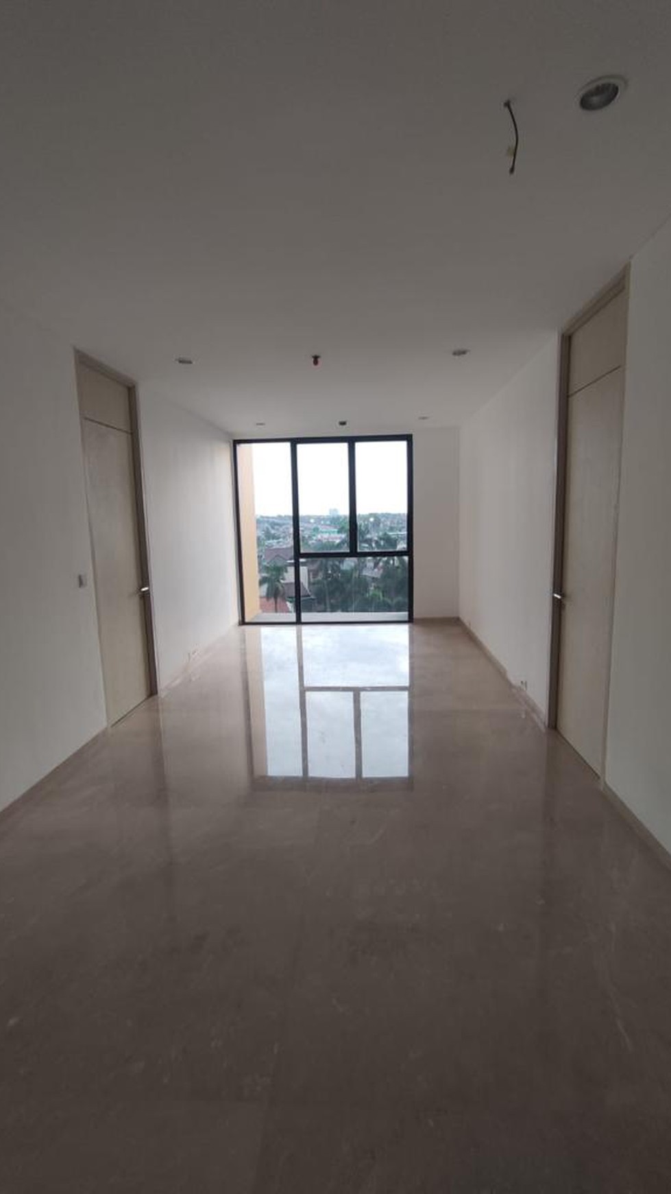 Di Jual Apartemen Izzara Modern Semi Furnished di Jalan TB Simatupang, Cilandak Jakarta Selatan