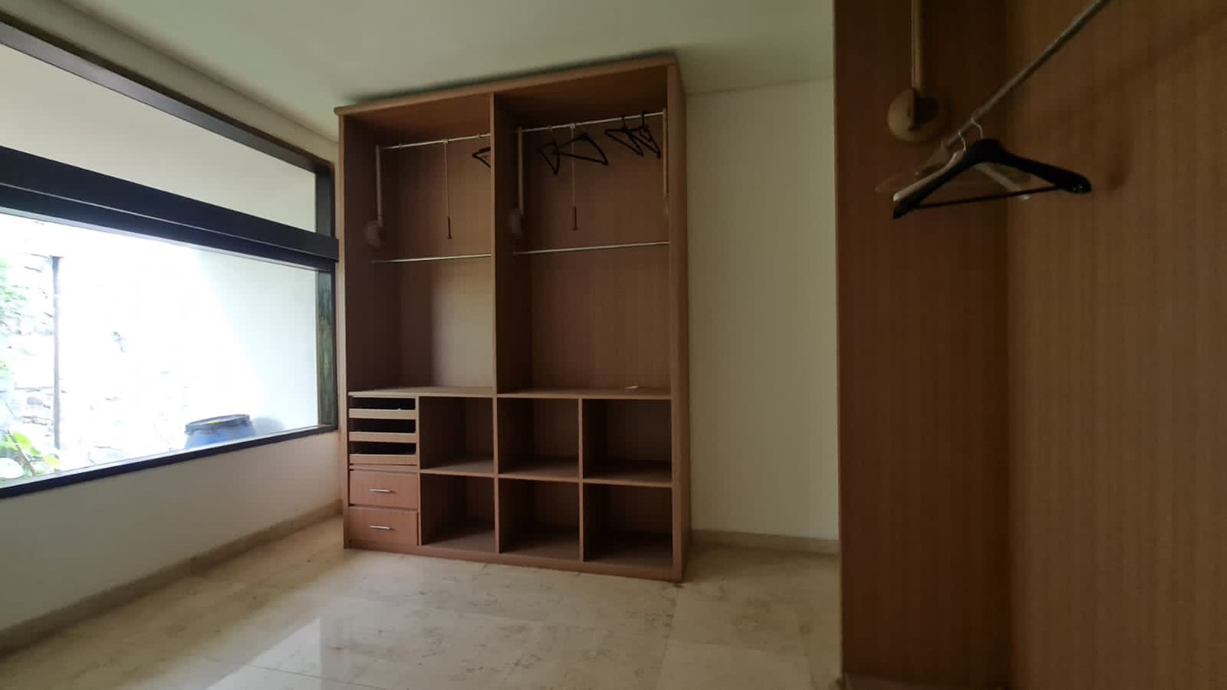 Dijual Rumah di Cilandak 