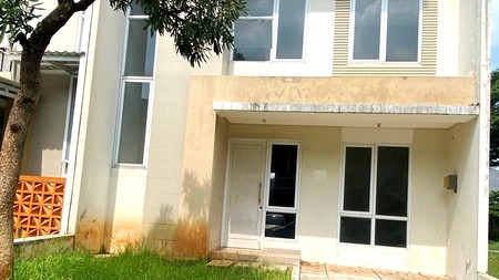 Rumah Bagus Diarea Cluster Paradise Resort,Nempel Toll JORR 2