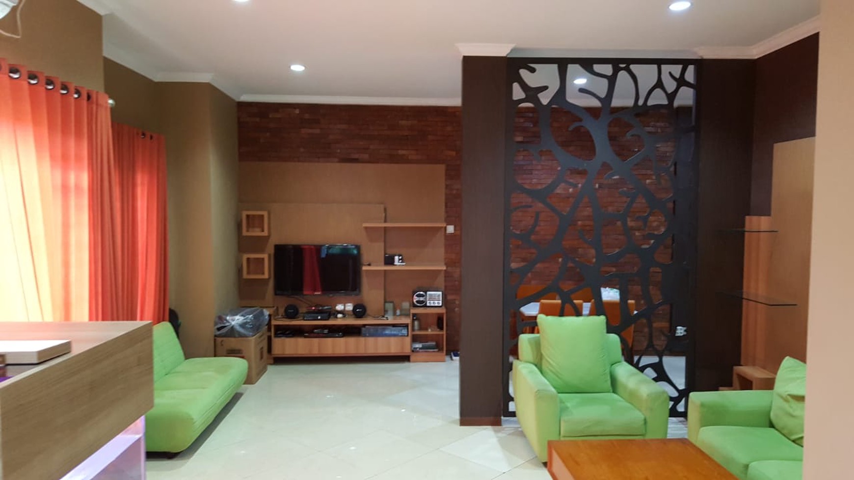 Dijual Rumah Cantik 2 Lantai di Pesona Gintung Residence, Ciputat