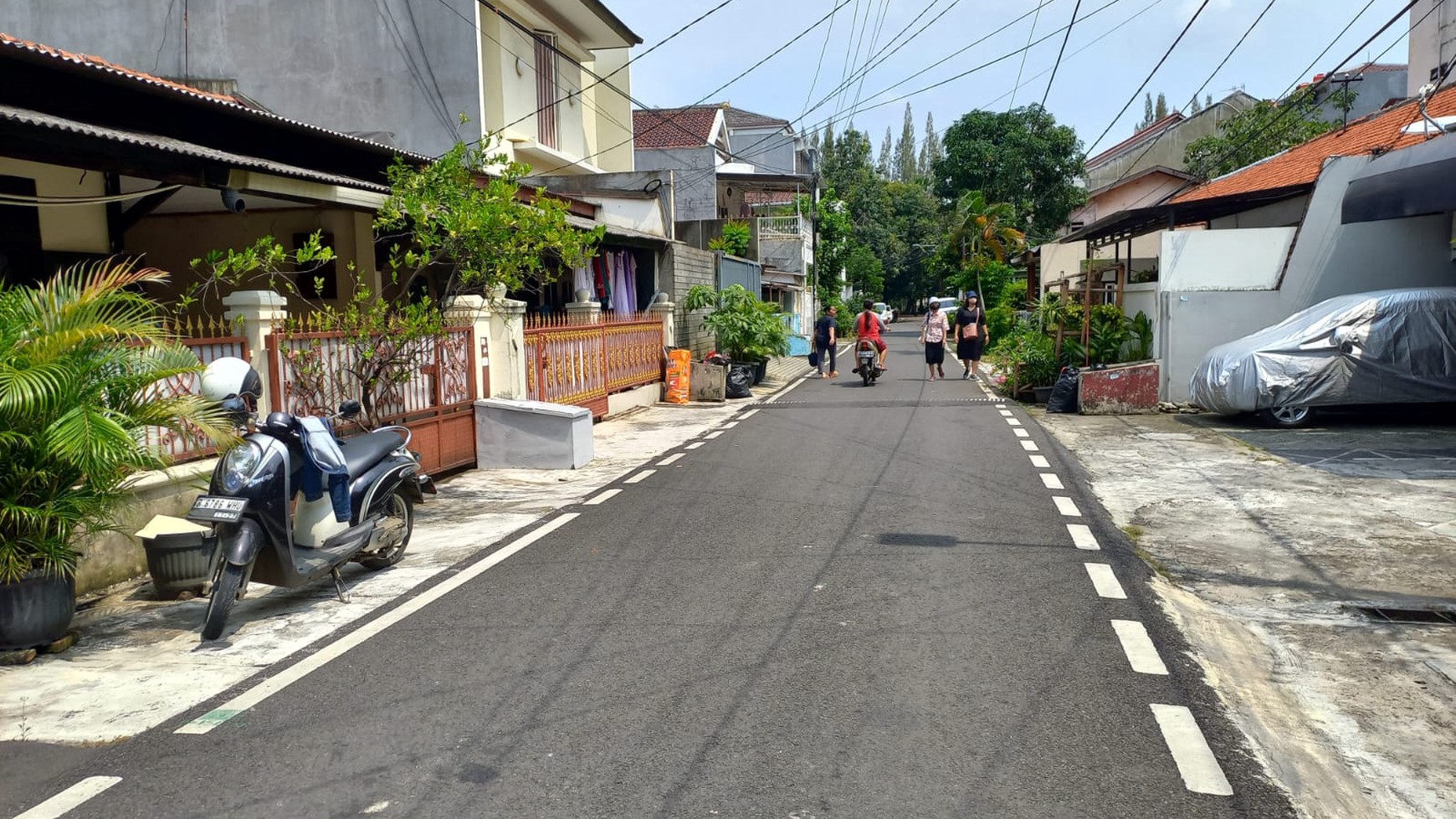 Rumah siap huni di Benhil, dekat dg jalan utama Sudirman Jakarta....