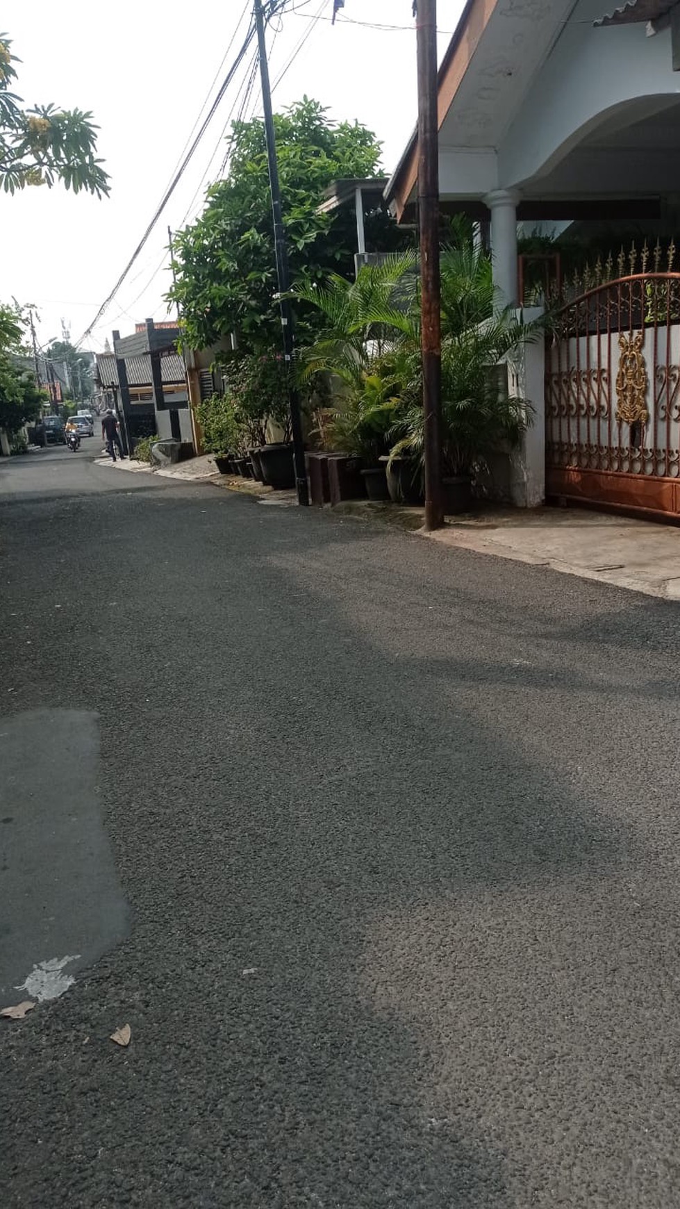 Rumah Siap Huni di Menteng Dalam, Jakarta Selatan.