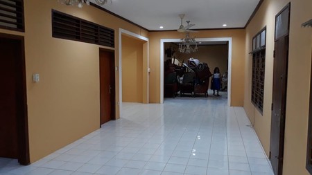 Rumah Siap Huni di Petojo Area