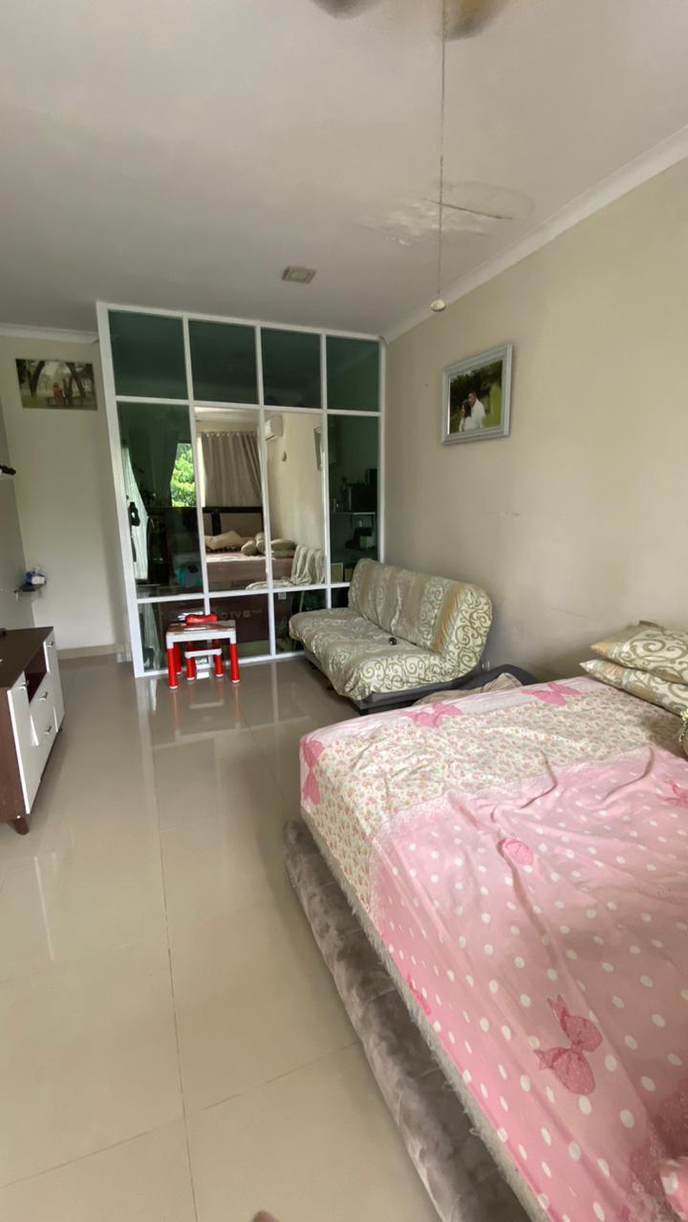 Dijual Cepat Rumah Kamar 4 Lokasi Bagus di The Green Bsd City