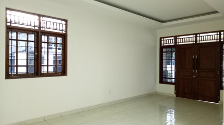 Luxury and huge house in Senopati area