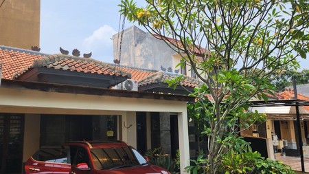 Rumah 2 unit Taman Ubud Lippo Karawaci....