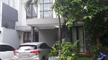 Rumah bagus dlm cluster di Garuda Rempoa, TangSel....