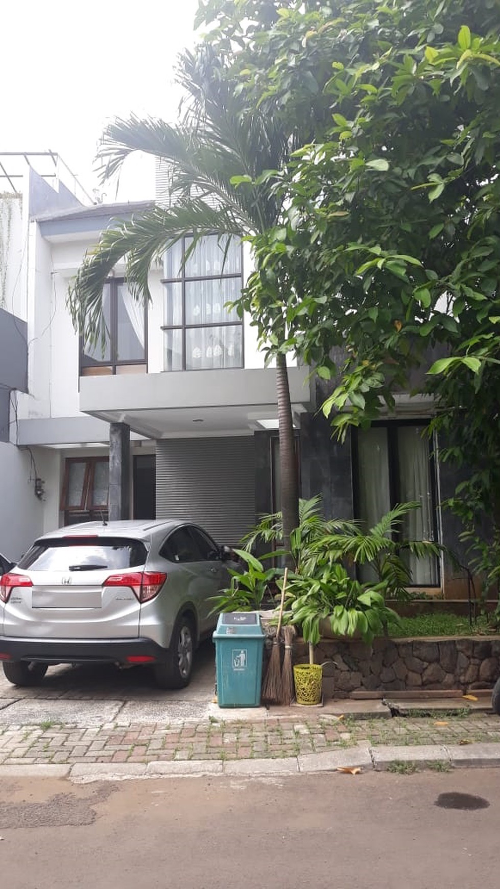 Rumah bagus dlm cluster di Garuda Rempoa, TangSel...