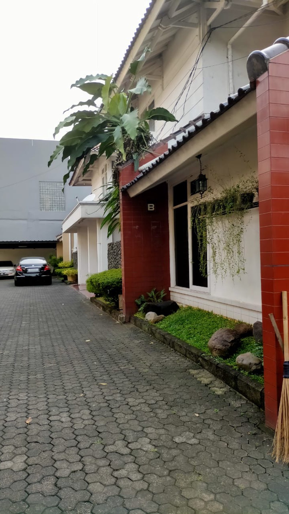 4 Unit Rumah Nyaman di Dalam Cluster: Lingkungan Asri dan Aman di Kemang 