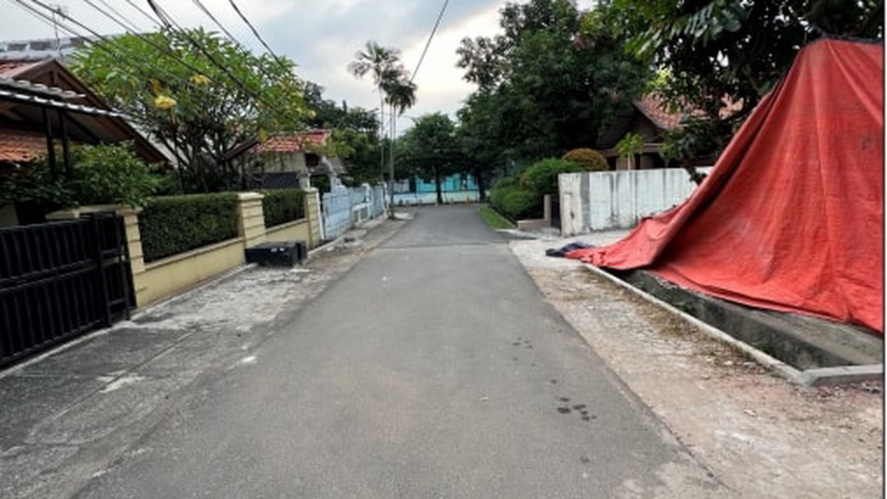 Rumah Baru  Murah 3 Lantai di Tanjung Duren Grogol Petamburan Jakarta Barat