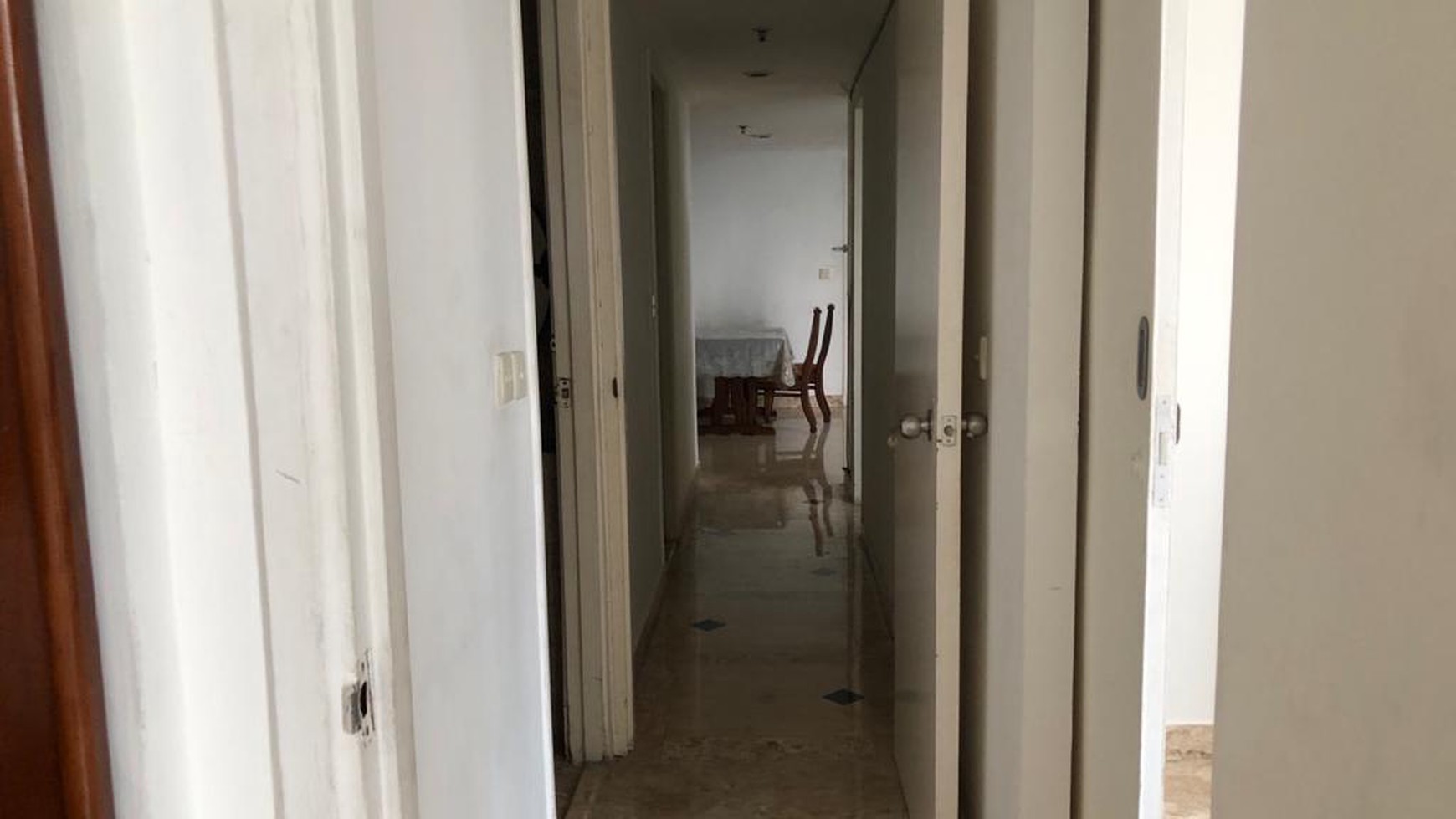 Apartement Taman Rasuna hadap Episentrum di Setia Budi Jakarta Selatan