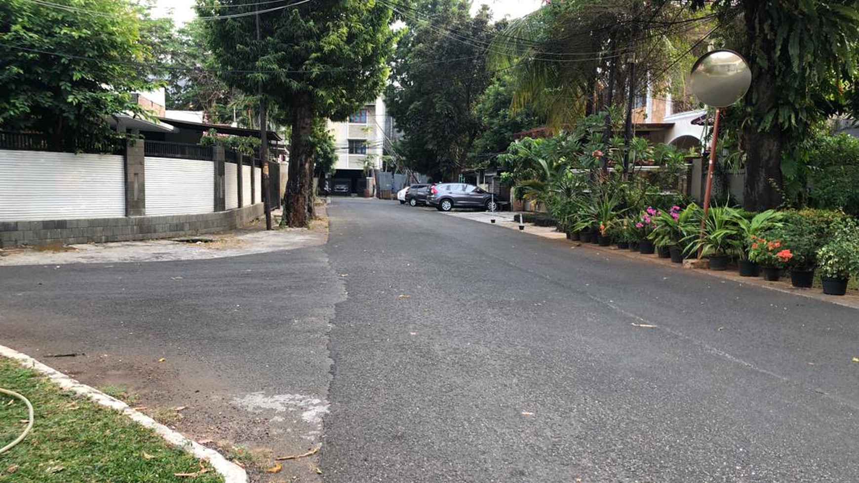 Rumah strategis di Jalan Gandaria,Kebayoran Baru - Jakarta Selatan