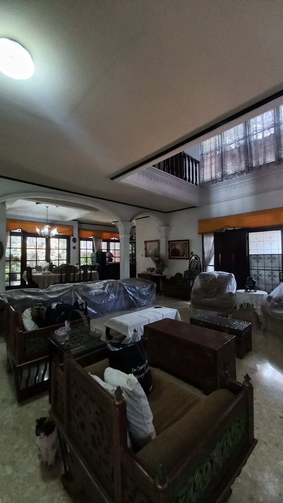 Dijual Rumah Posisi Hook di Jl Galunggung Daerah Cinere