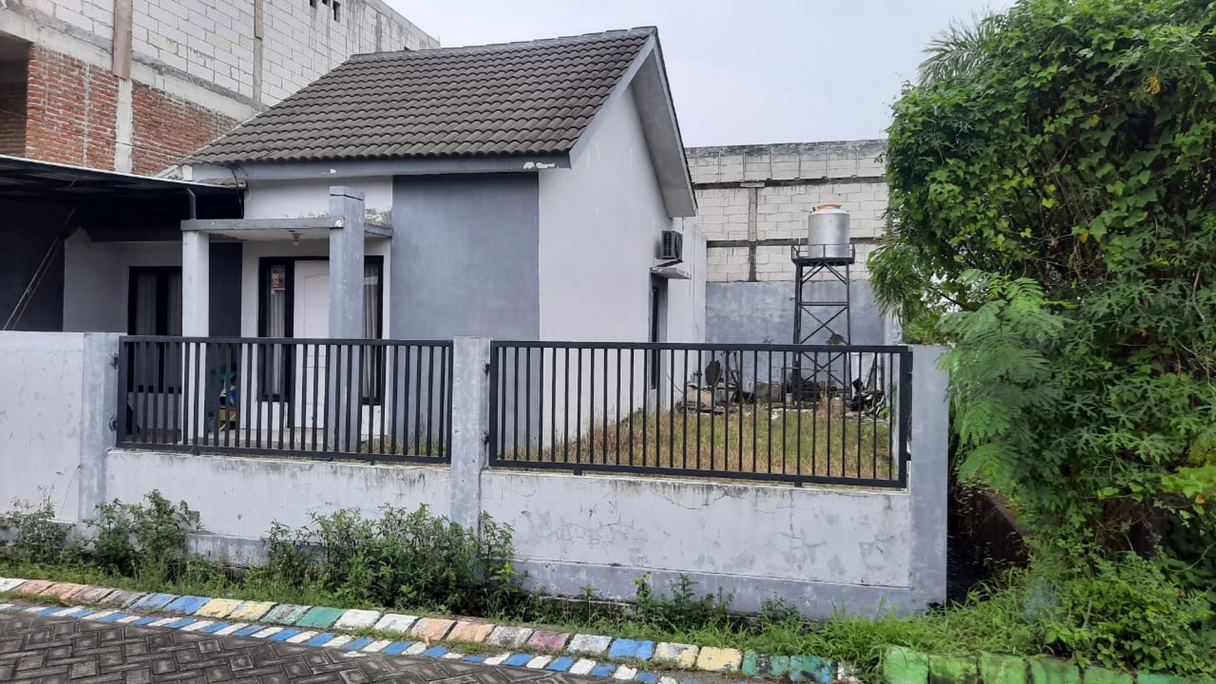 Dijual Rumah Hook Bagus di Sapphire Residence 