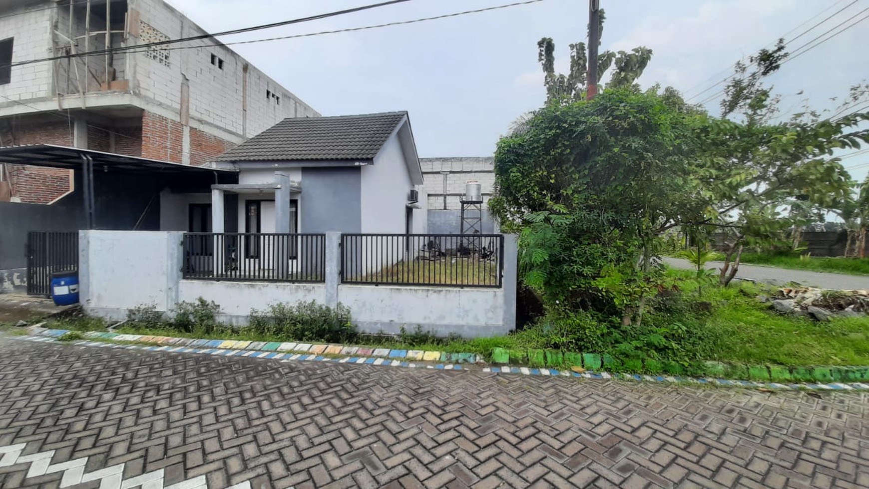 Dijual Rumah Hook Bagus di Sapphire Residence 