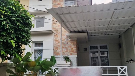 Rumah Bagus Di Permata Trulek Bintaro Jaya Sektor 9