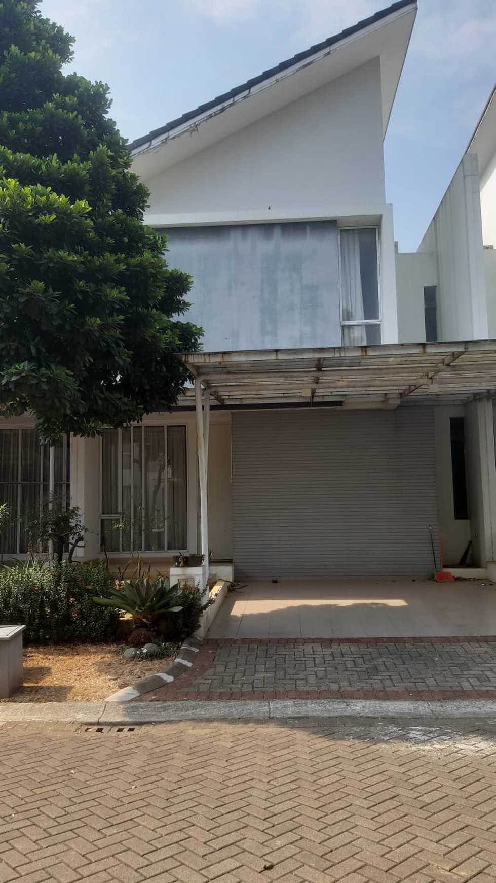 Rumah Bagus Di Discovery Aluvia Bintaro Jaya Sektor 9