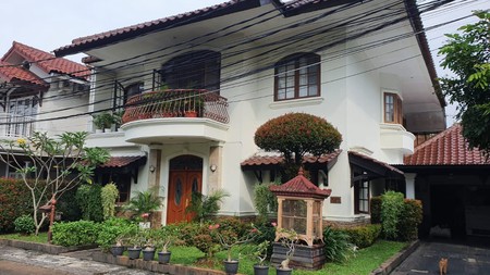 Rumah Bagus Di Jl Darmajaya, Villa Pejaten Town House Pejaten Barat Jakarta Selatan