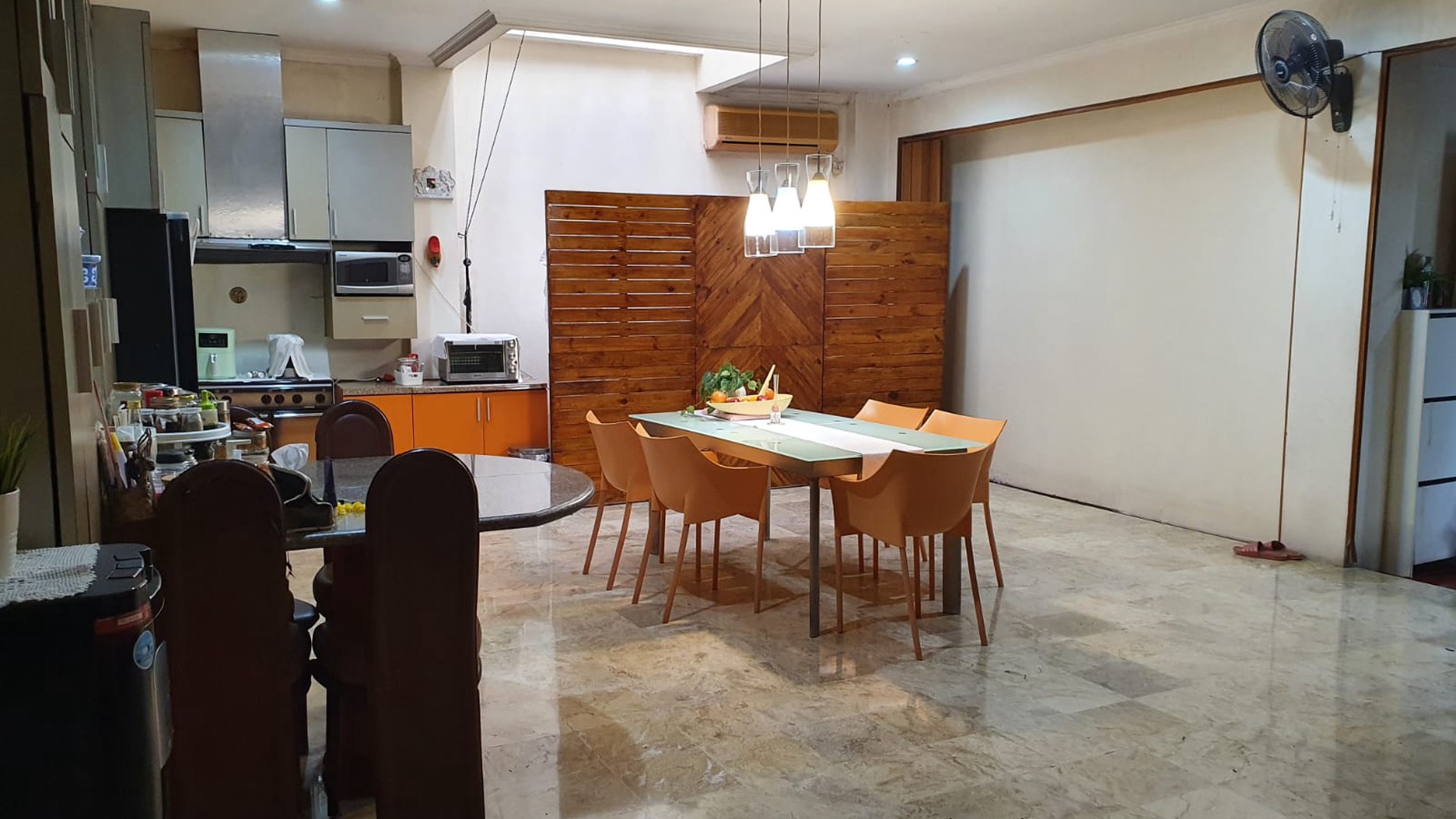 Rumah Bagus Di Jl Darmajaya, Villa Pejaten Town House Pejaten Barat Jakarta Selatan