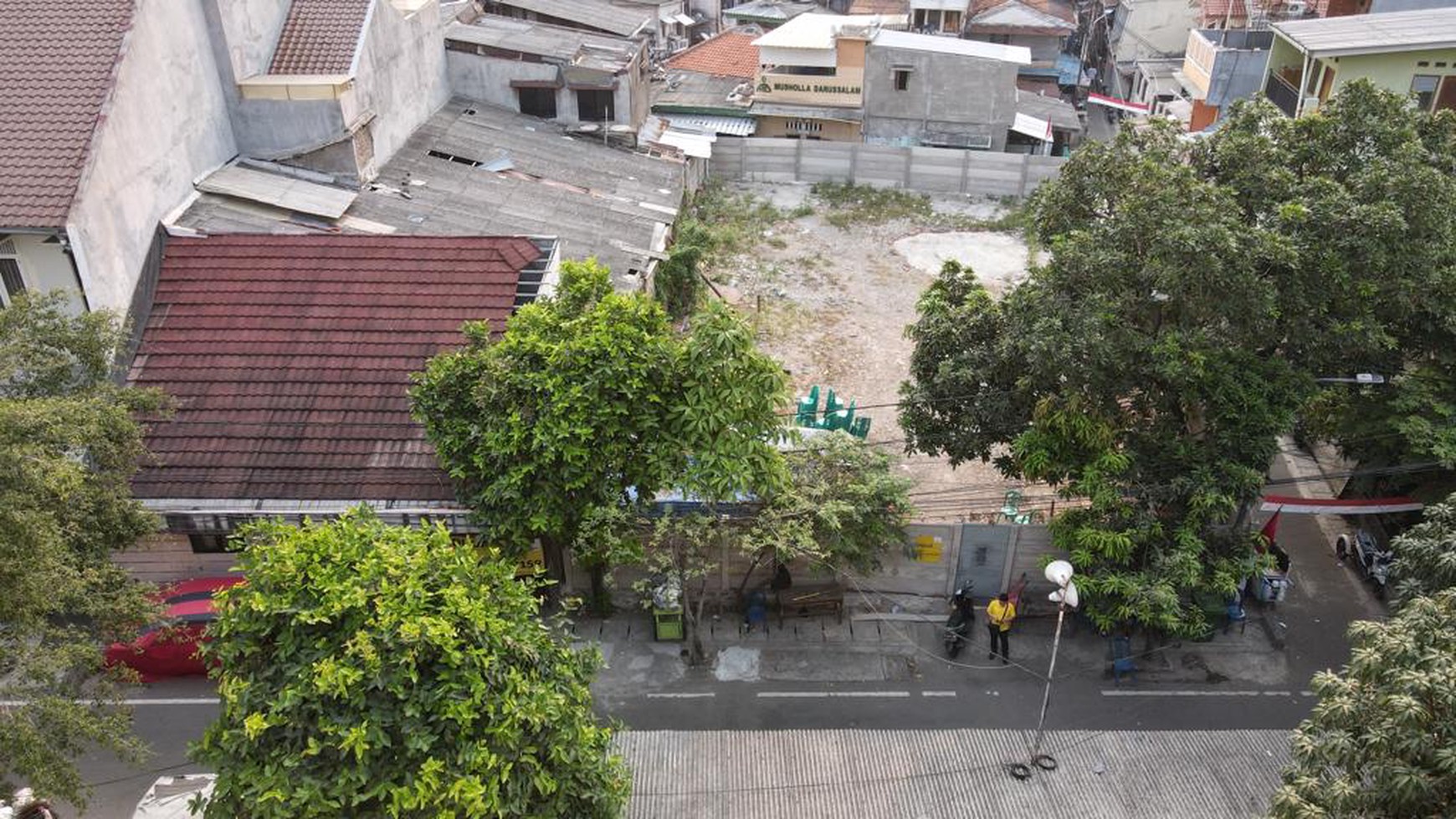 Menteng Kecil dekat Cut Meutia, tanah 683 meter bisa bangun 8 lantai, zona komersial