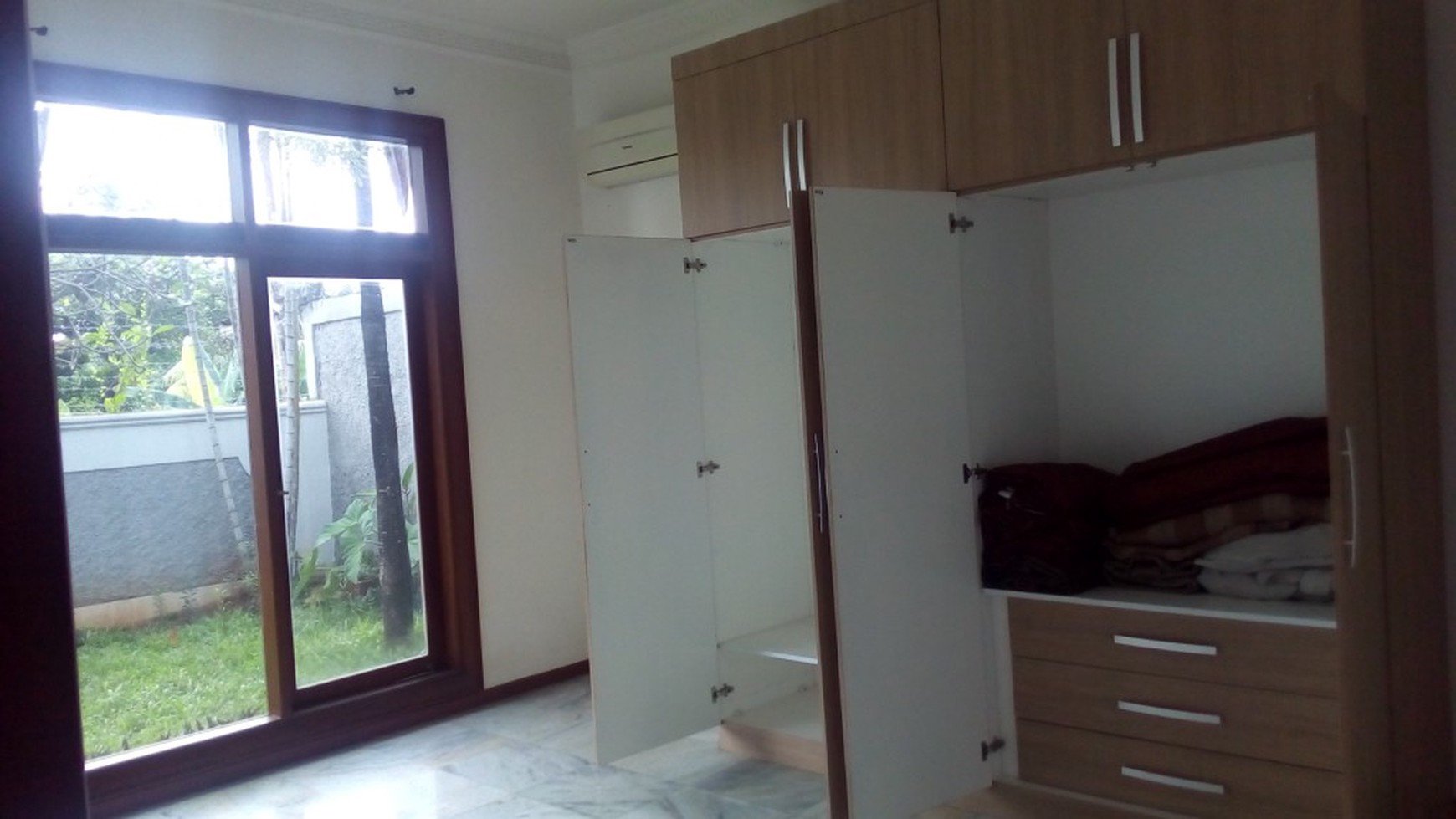 Beautiful house in the prime area of Kemang