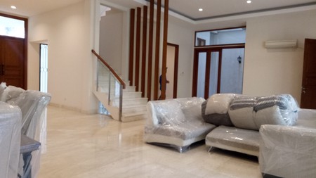 Luxury house in Kemang area ready for rent