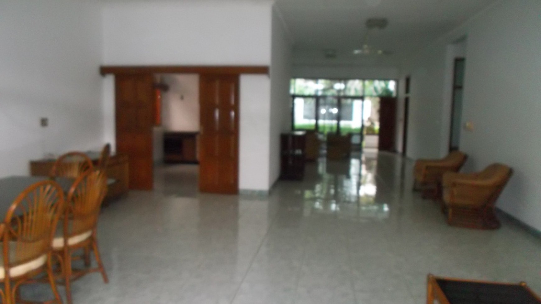 Beautifull house in the prime area of Kemang is ready for rent