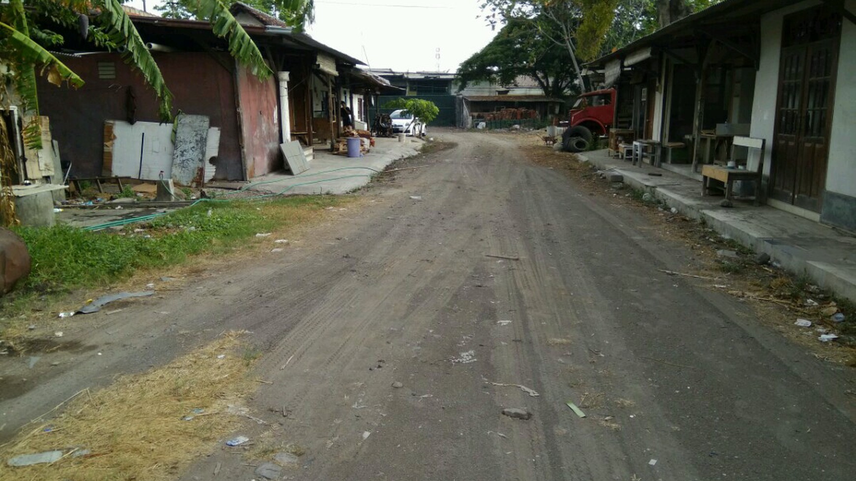 Dijual Tanah Bekas Gudang Kyai Tambak Deres