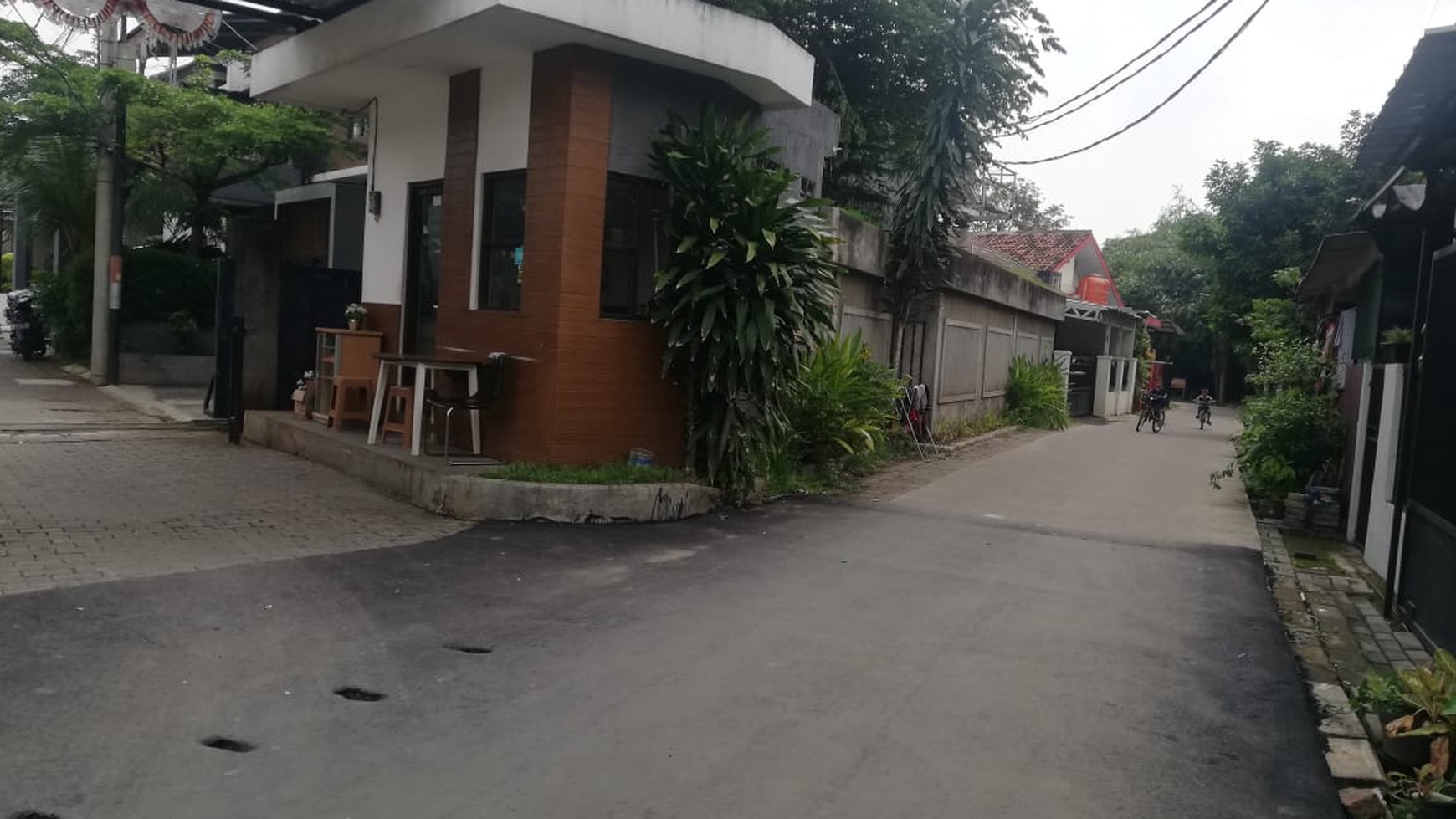 Rumah Minimalis Siap Huni dan Strategis Dekat Bintaro Jaya @Bale Perigi, Pondok Aren