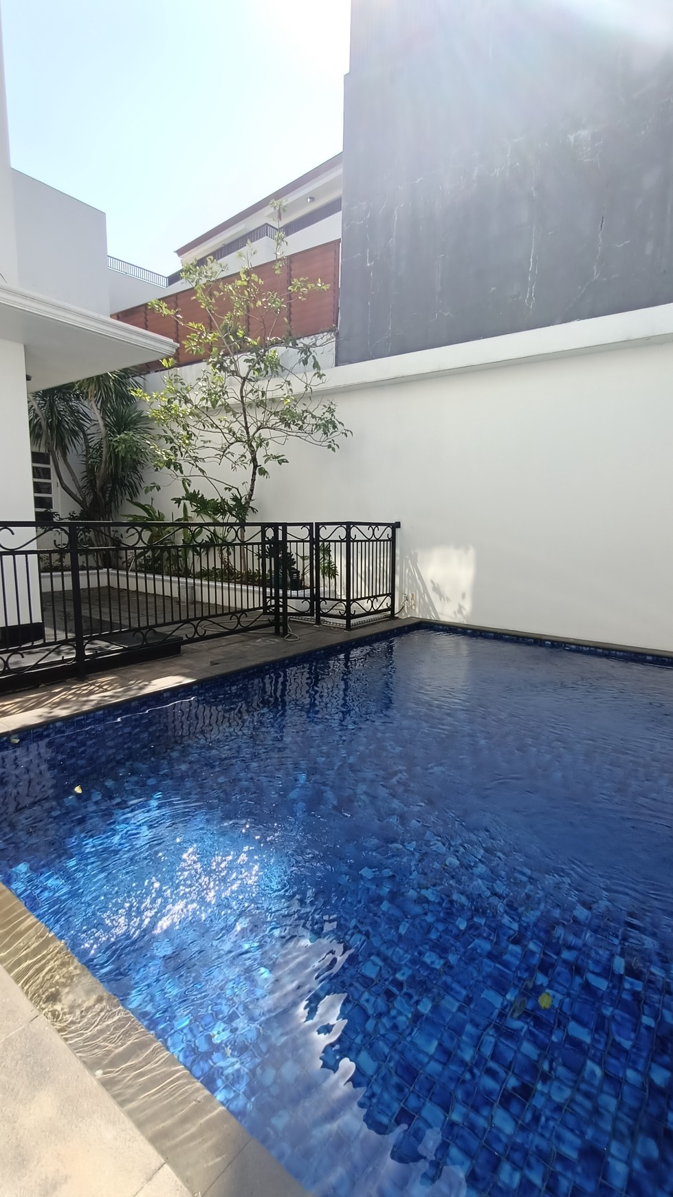 Luxury House in Primary Area, Pondok Indah South Jakarta 