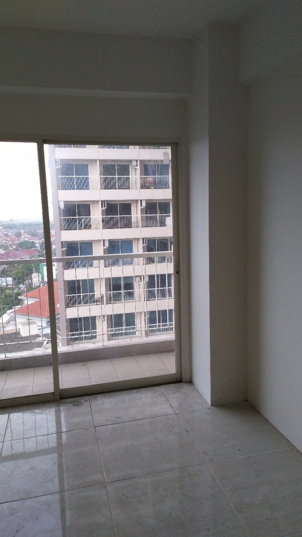 Dijual Apartemen Puncak Bukit Golf Tipe Studio Kosongan Surabaya Barat