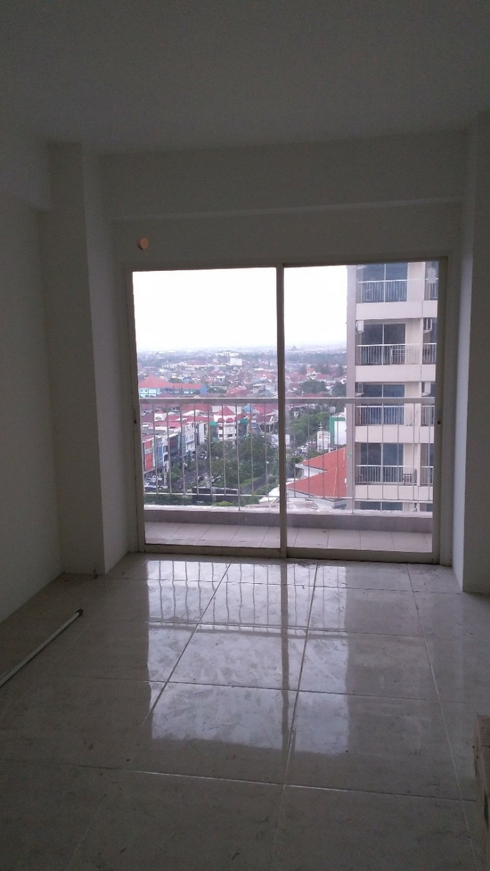 Dijual Apartemen Puncak Bukit Golf Tipe Studio Kosongan Surabaya Barat