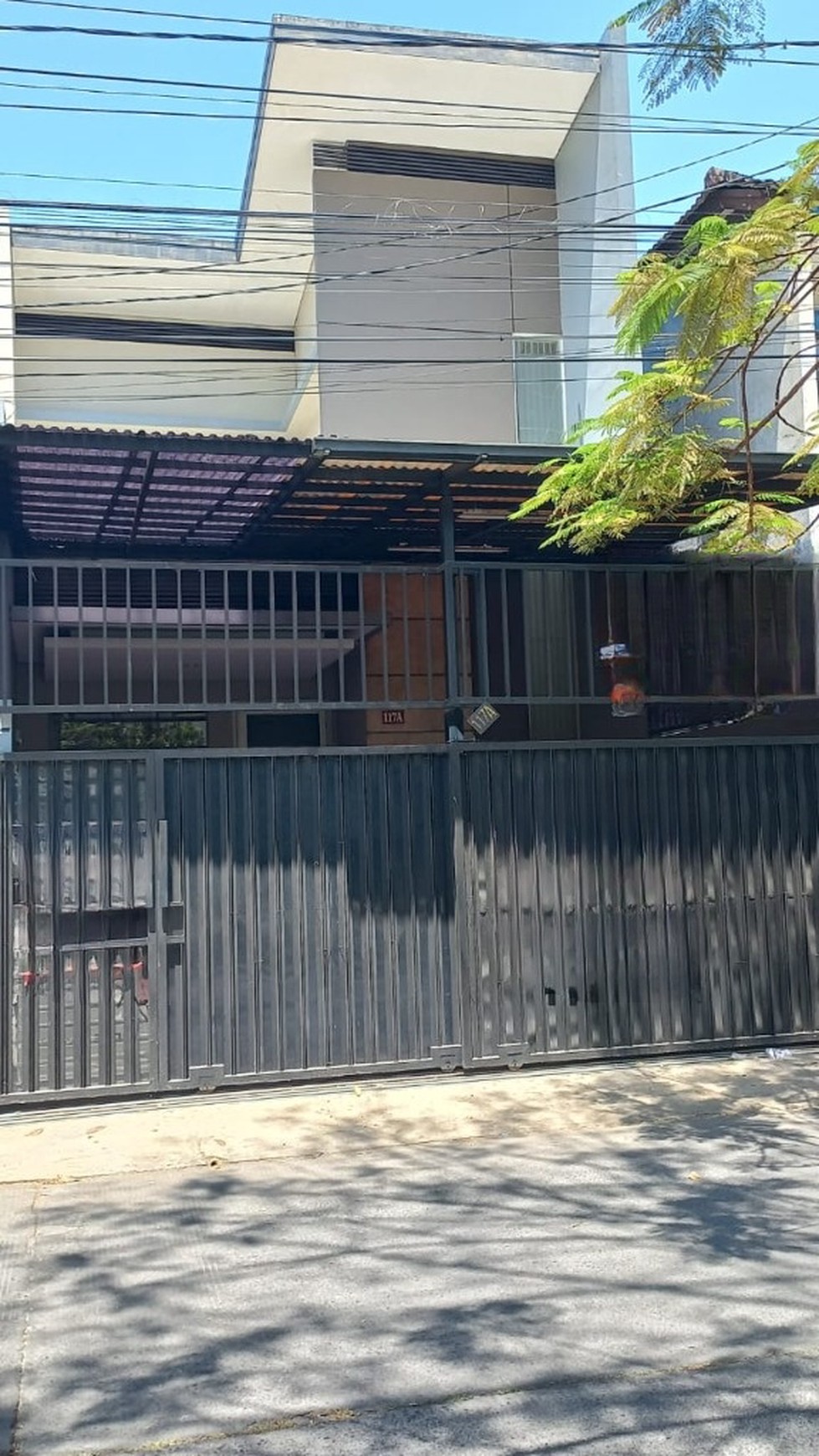 Rumah Minimalis 2 lantai Sayap BKR, Bandung Kota