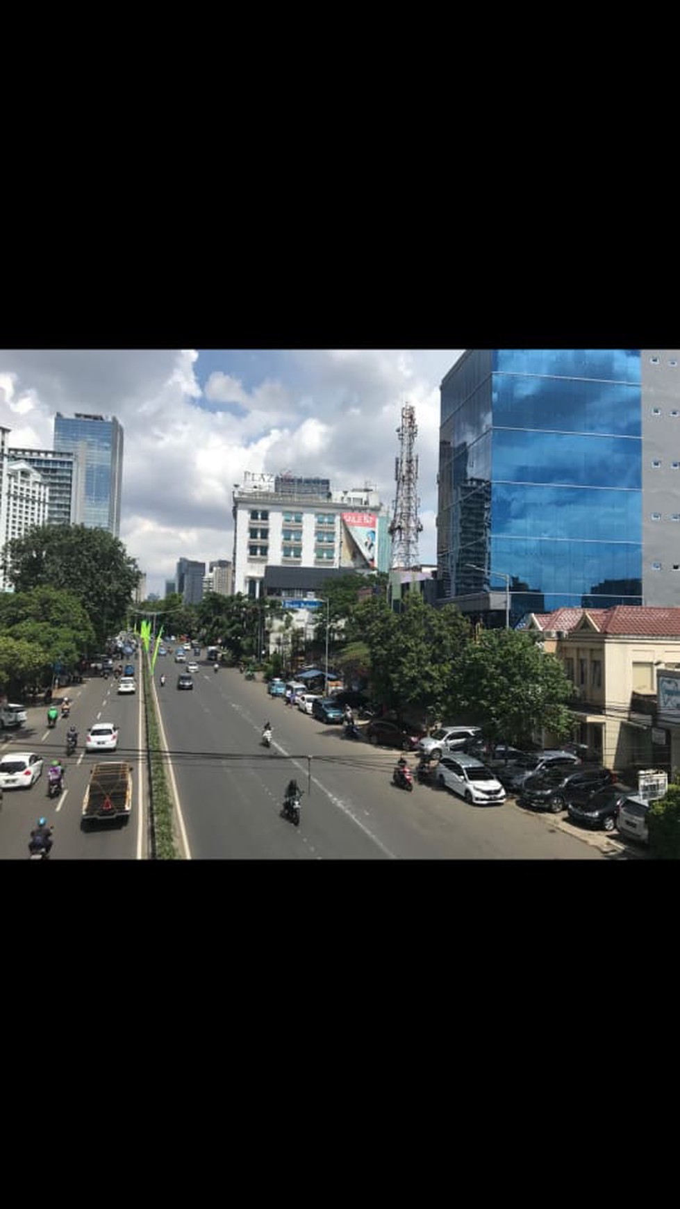 Dijual Gedung 8 Lantai Jakarta Pusat 