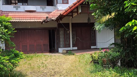 Dijual Rumah Tua hitung Tanah Jagakarsa