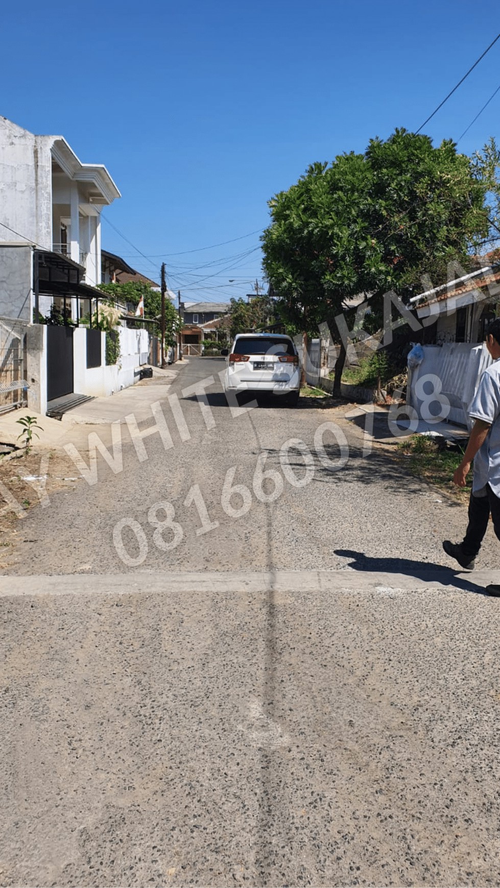 Dijual Rumah Lama Hitung Tanah di Antapani