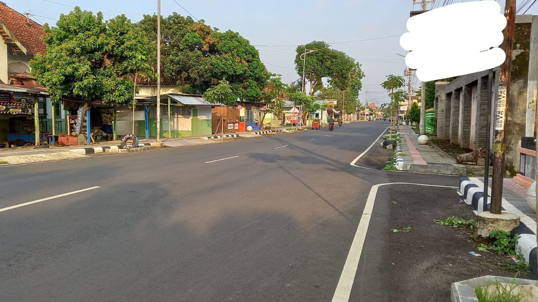 Rumah Hitung Tanah Pinggir Jalan Raya di Cilacap # DG