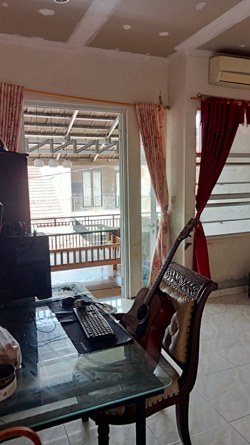 Dijual Rumah 2 Lantai Siap Huni dengan Kondisi Terawat Baik @Villa Pamulang Mas