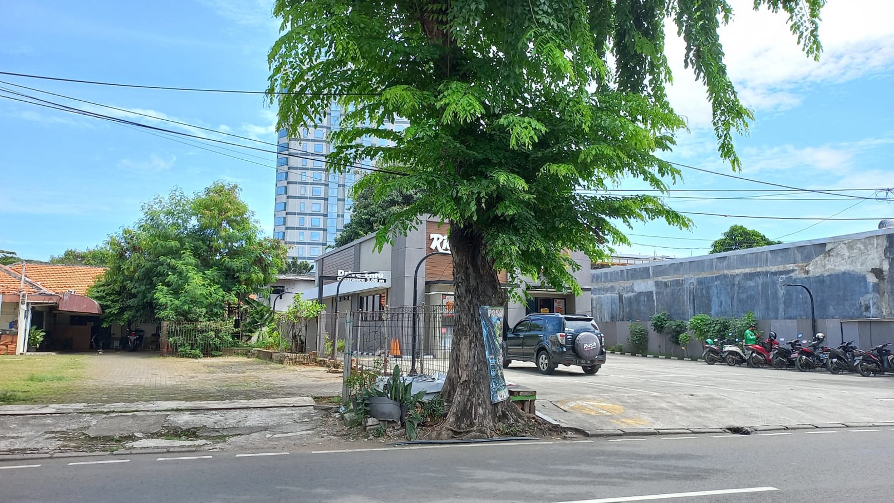 Disewakan Tanah Usaha Cocok Kuliner di Utan Kayu Jakarta Timur