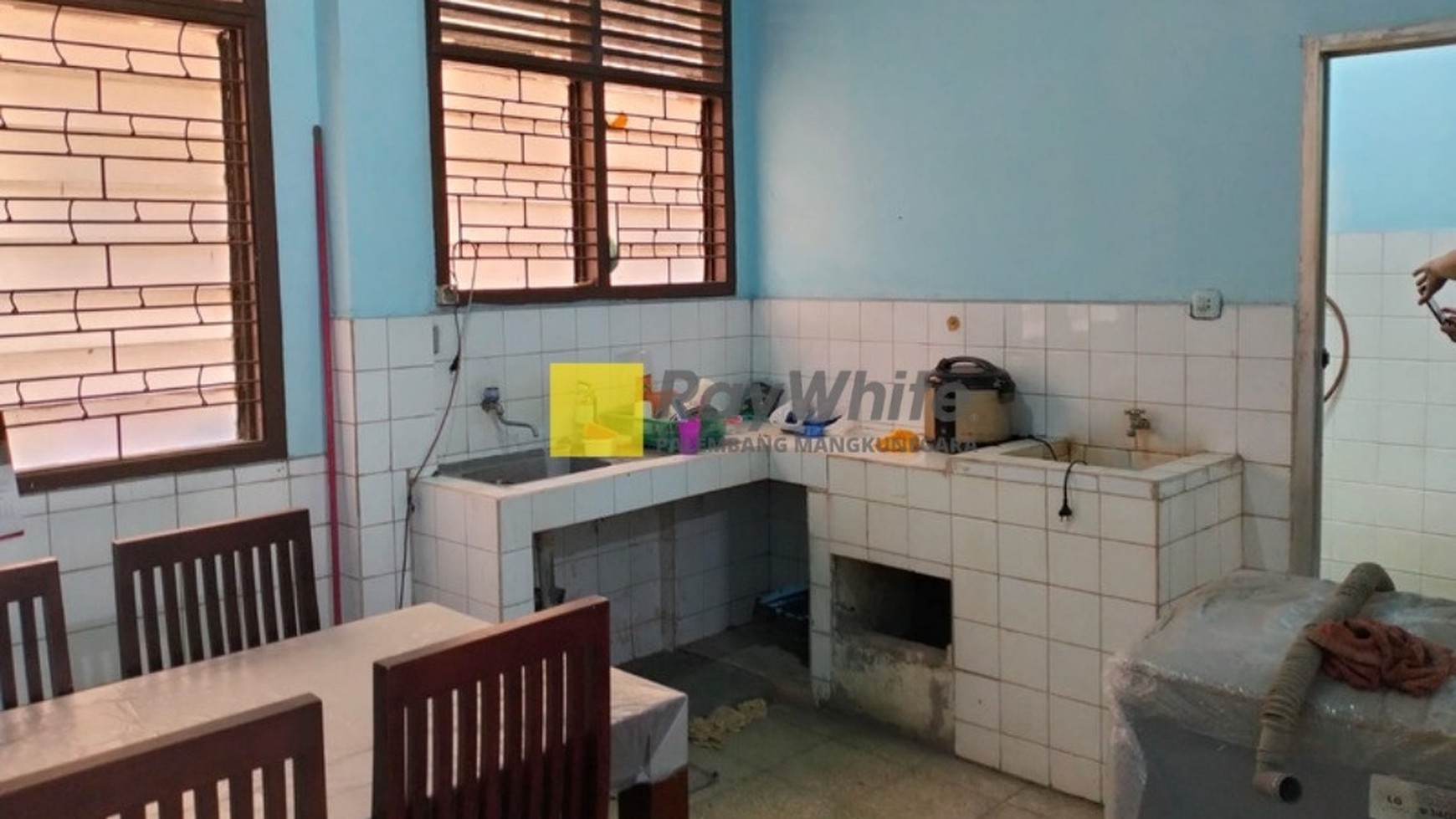 DIJUAL RUMAH, JL CANDI ANGOSOKO 20 ILIR, PUSAT KOTA PALEMBANG