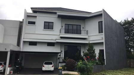 Rumah Sutera Onyx alam sutera cantik modern, siap huni.