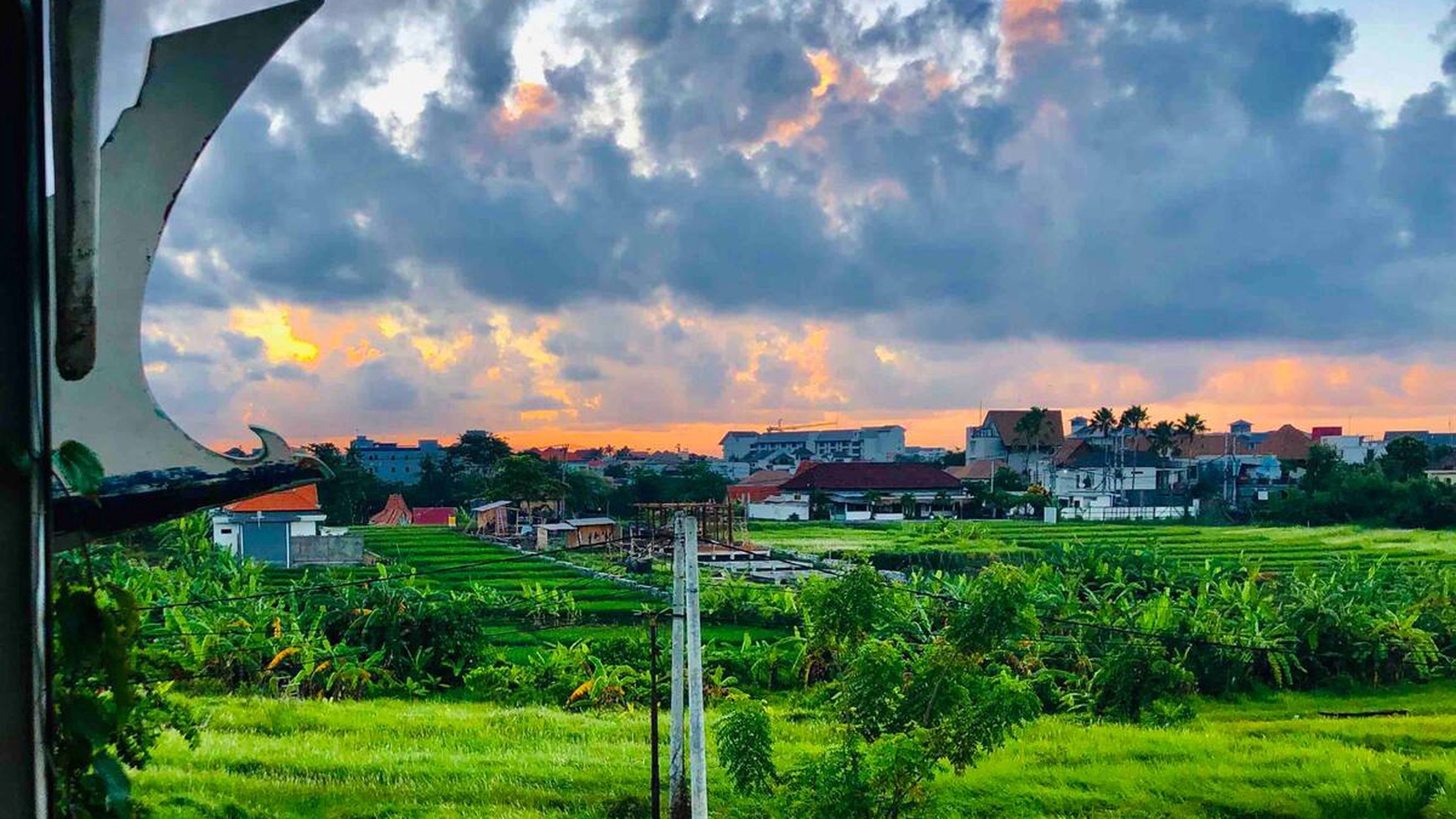 Villa 1 Bedrooms with Ocean View in Close Beach Pererenan Bali