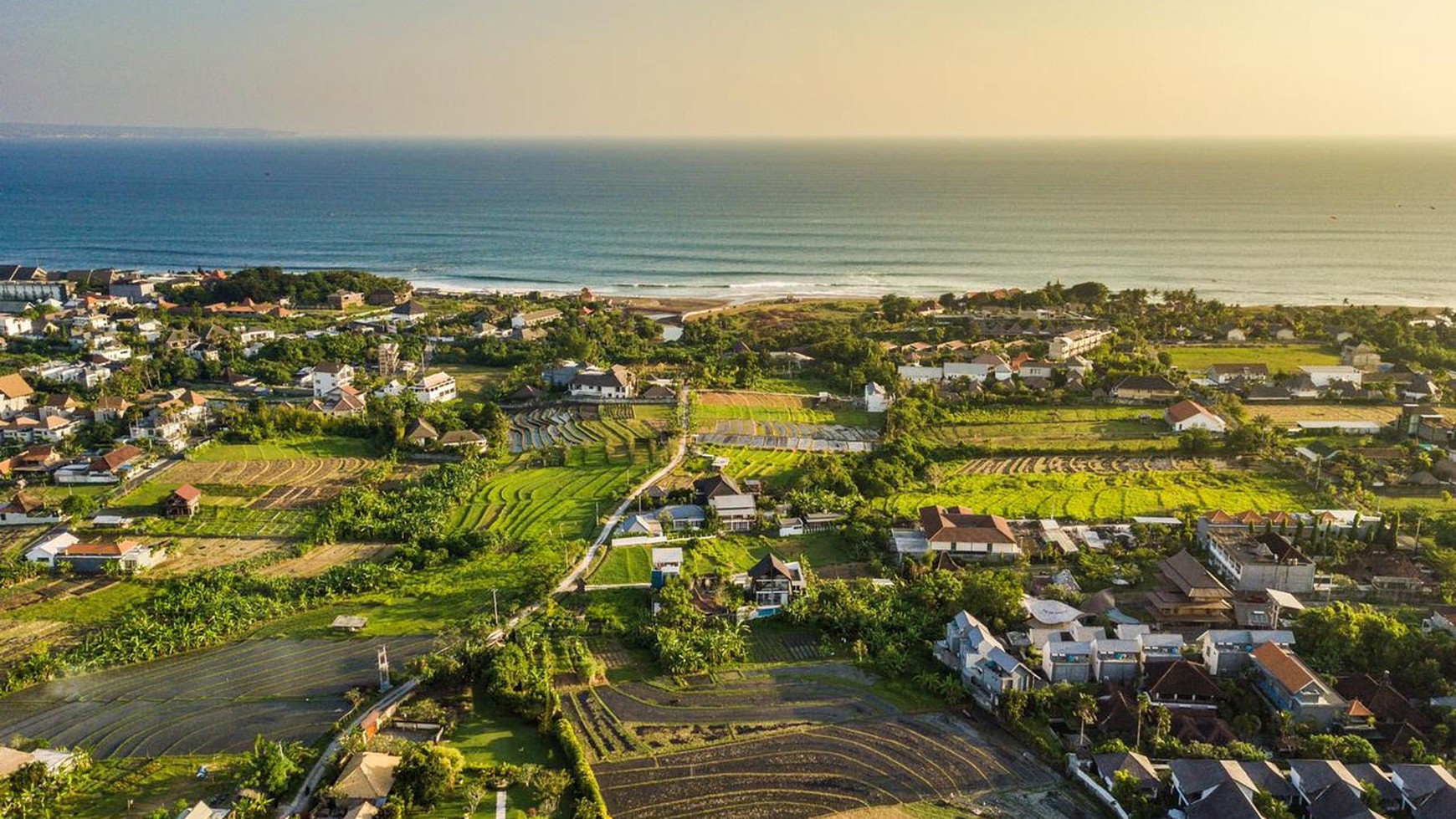 Villa 1 Bedrooms with Ocean View in Close Beach Pererenan Bali