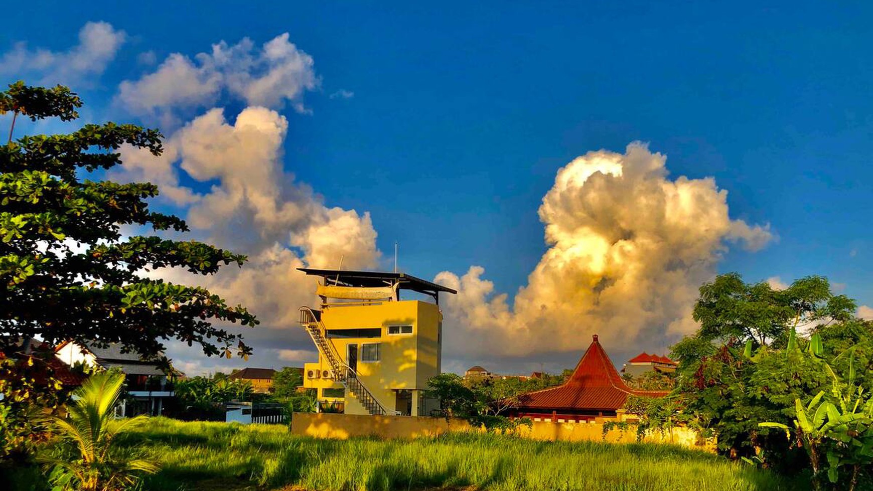 Villa 1 Bedrooms with Ocean View in Close Beach Pererenan Bali